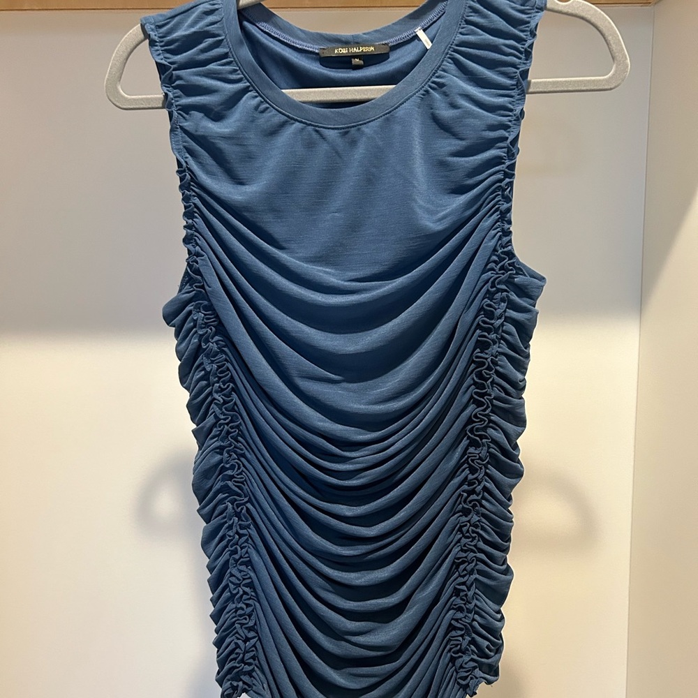 Sleeveless Top - Picture 5 of 11